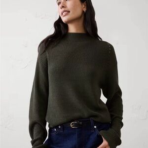 Banana Republic Factory Olive Green Ribbed Turtleneck Sweater